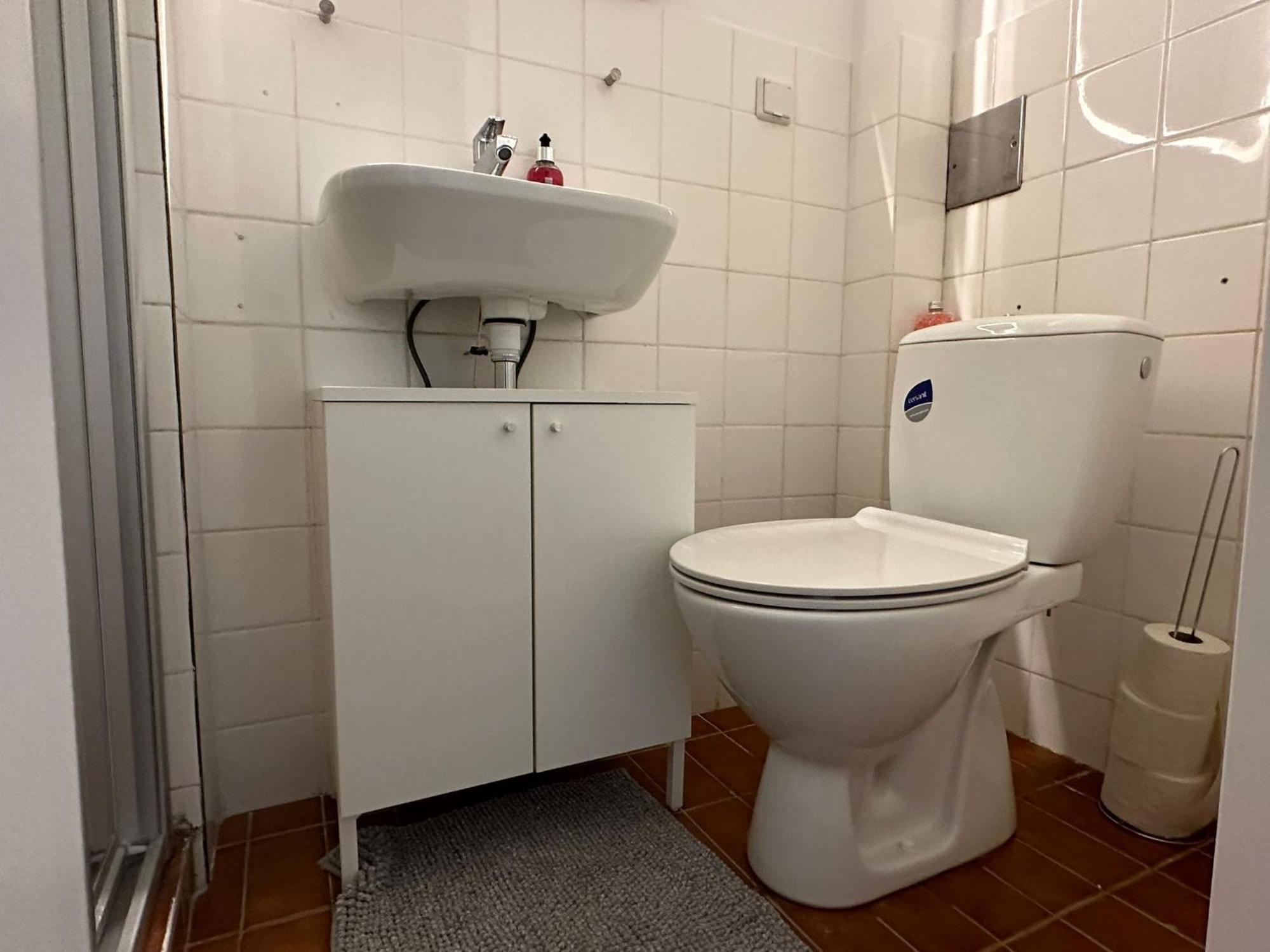 Апартаменты Perfect Location, 2 Min To Main Station Вена Экстерьер фото