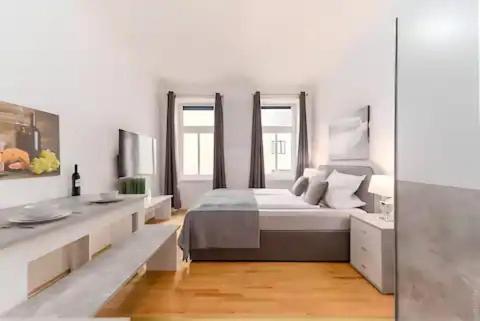 Апартаменты Perfect Location, 2 Min To Main Station Вена Экстерьер фото